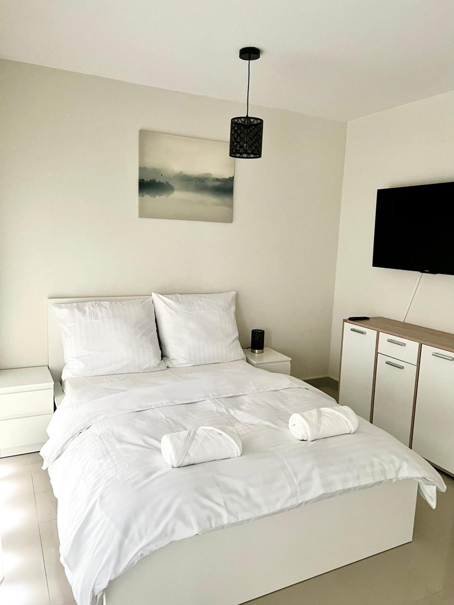 Zielone Apartamenty Katowice 霍茹夫 客房 照片