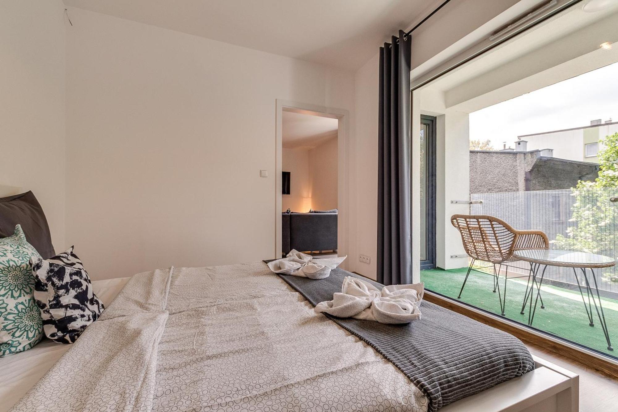 Zielone Apartamenty Katowice 霍茹夫 外观 照片